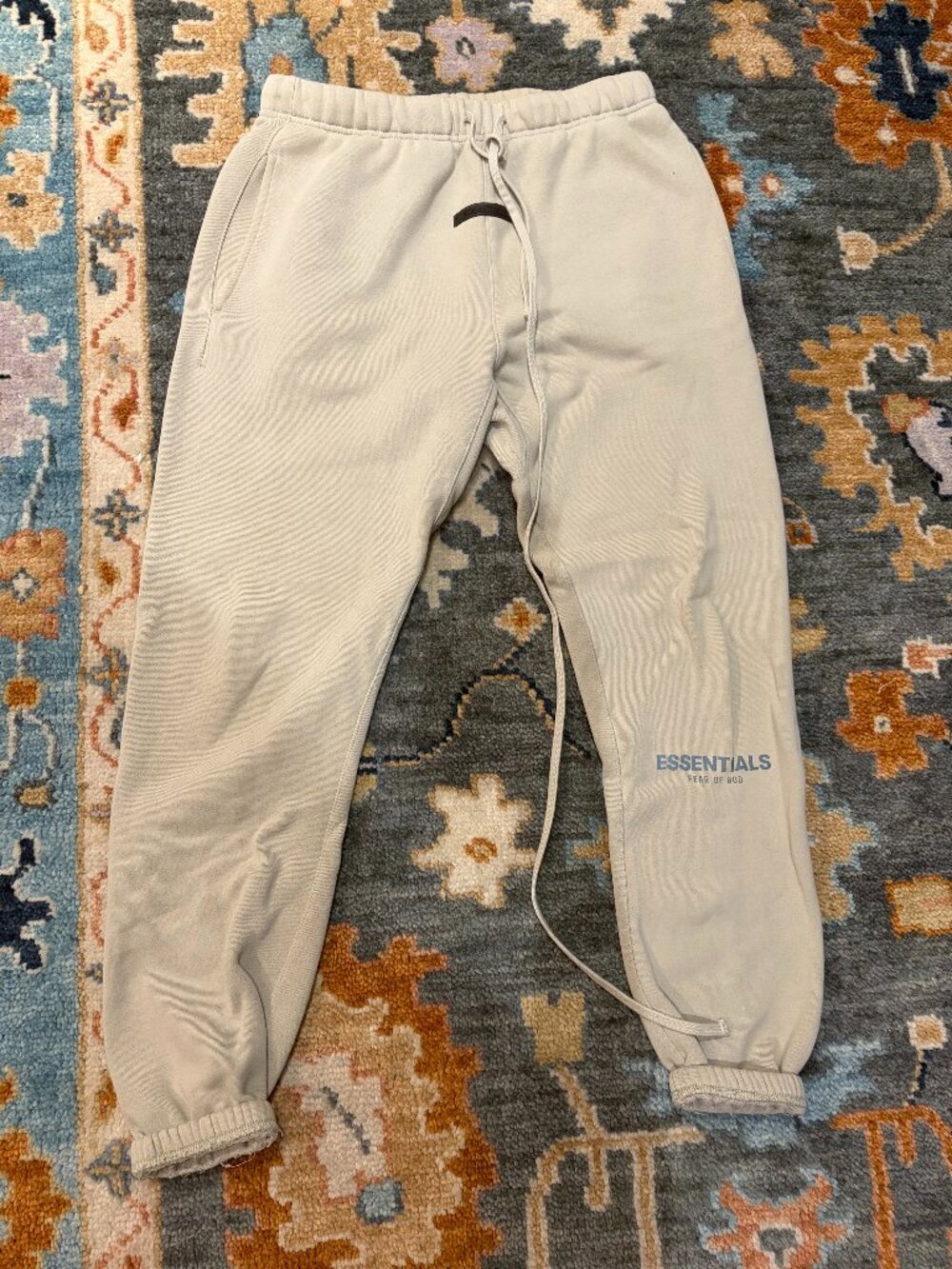 Fear of God ESSENTIALS Seal Active Trace Relaxed Size Small Sweatpants